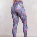 Cargar imagen en el visor de la galería, LEGGING COLOMBIANA PRINT SMART ACTIVE- EMPOWER