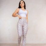 Cargar imagen en el visor de la galería, LEGGING BRASILERO BIOACTIVE GREEN LUXE